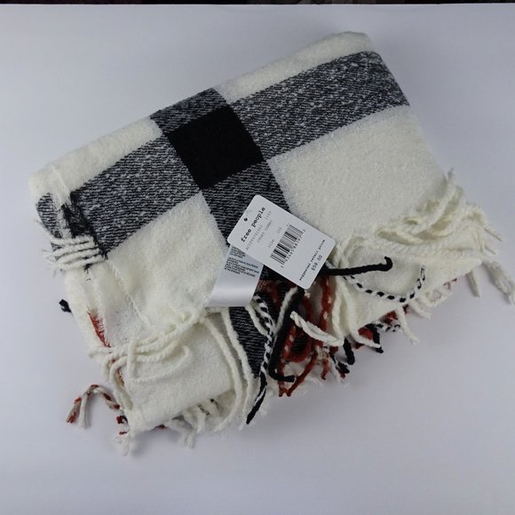 NWT Free People Valley Plaid Fringed Scarf Plaid - Picture 5 of 10